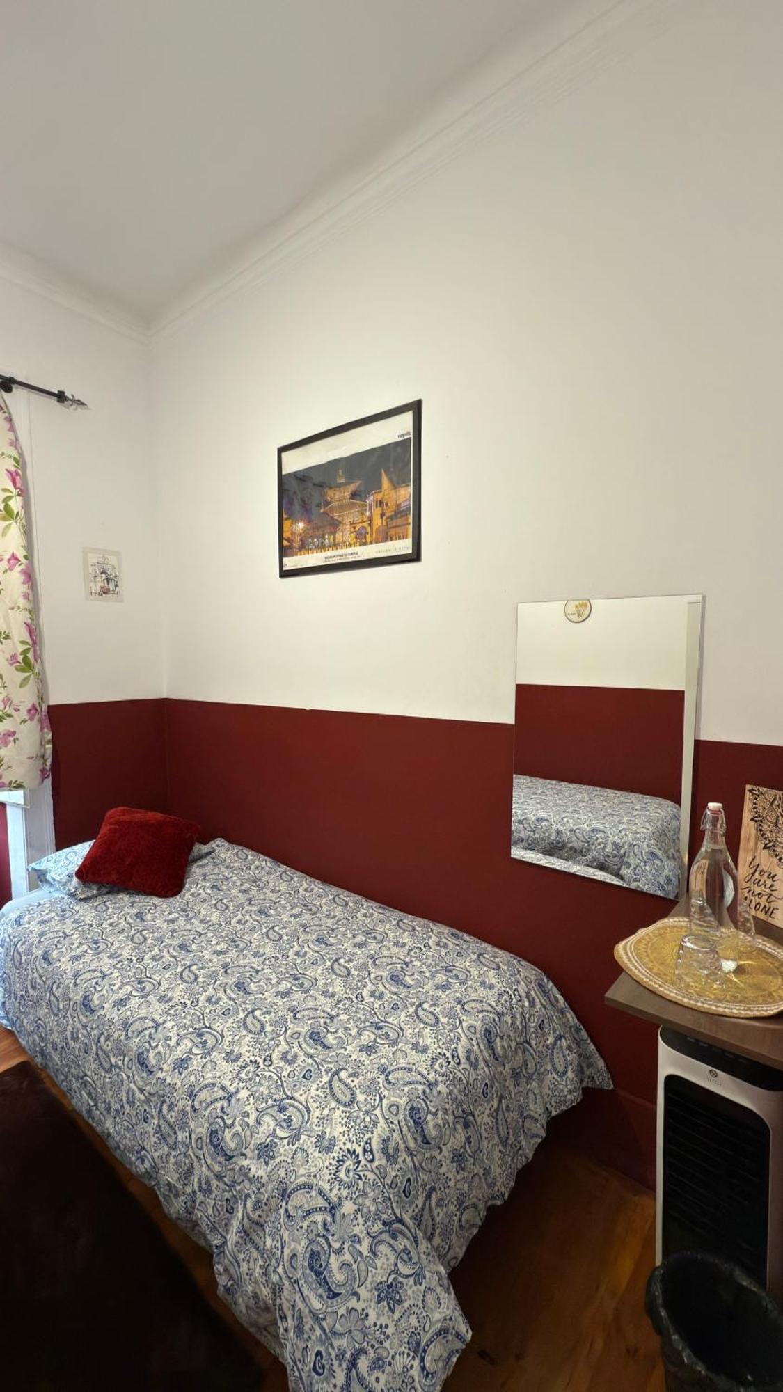 Asian Everest House Lisbon Bagian luar foto
