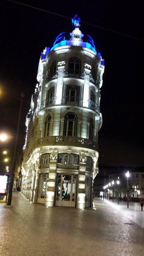 Asian Everest House Lisbon Bagian luar foto