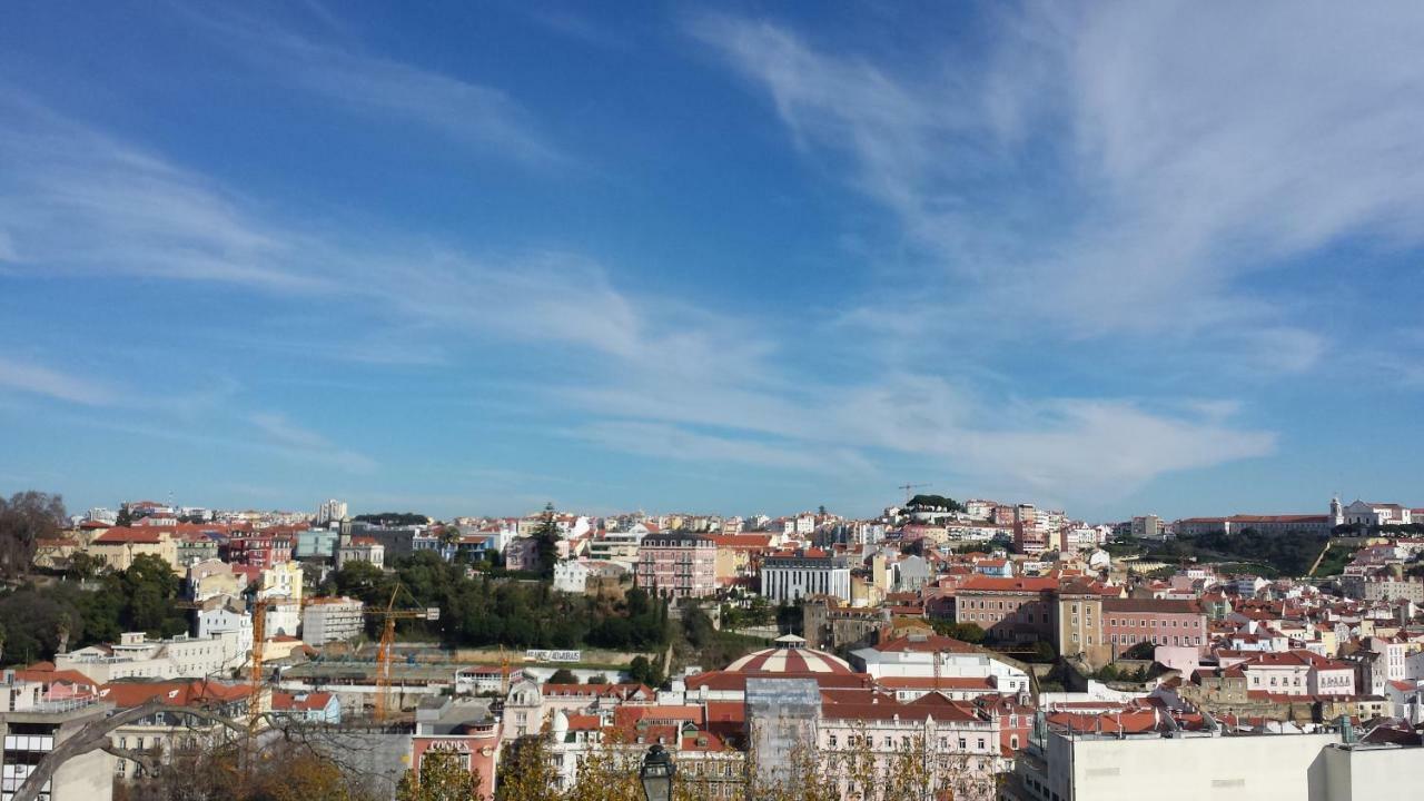 Asian Everest House Lisbon Bagian luar foto